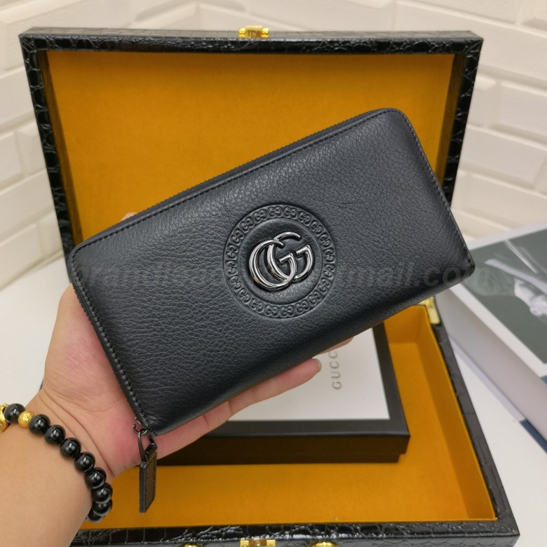 Gucci Wallets 74